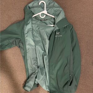 Arc’teryx Hoodie jacket